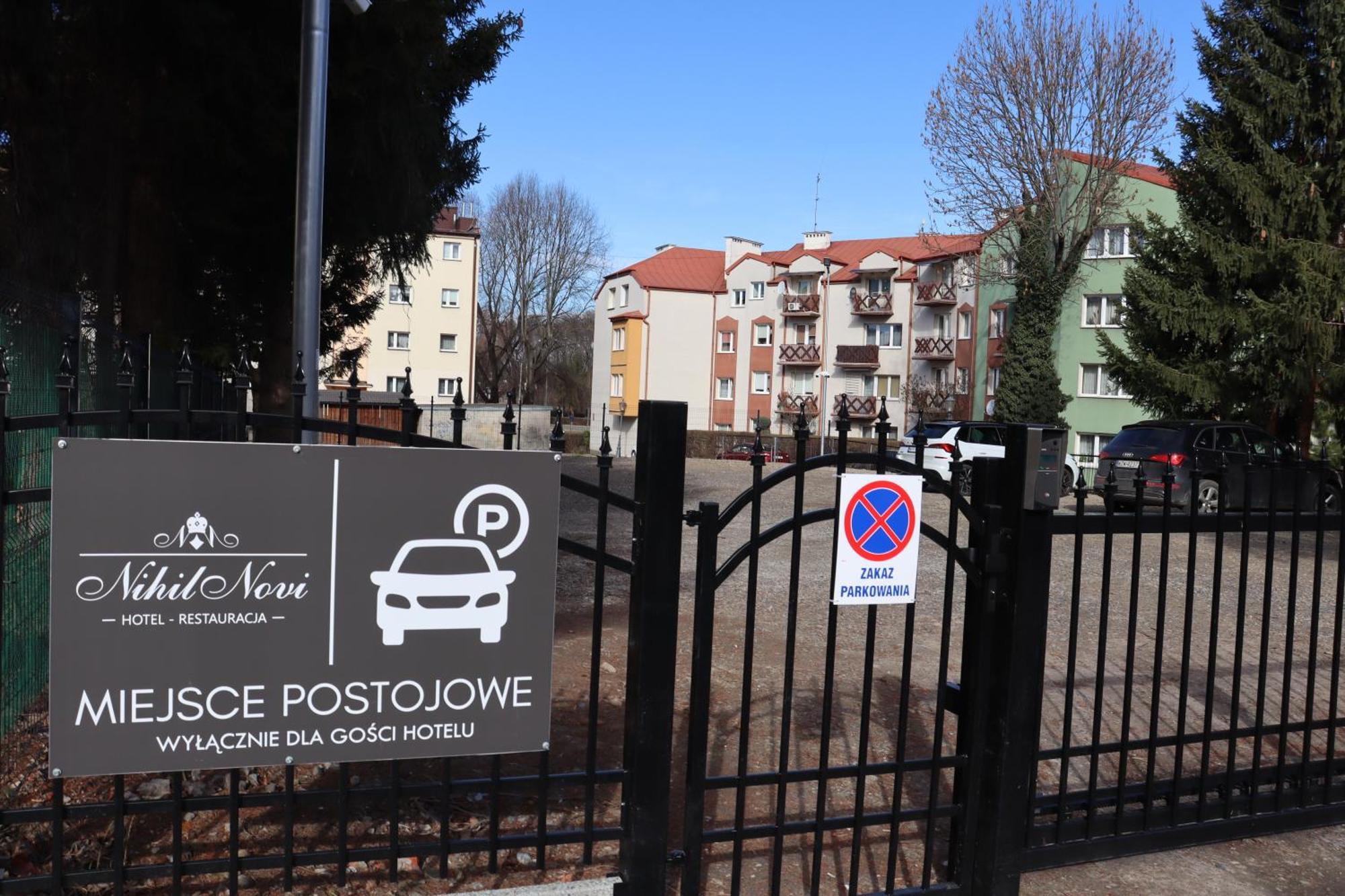 Hotel Nihil Novi Radom Exterior photo